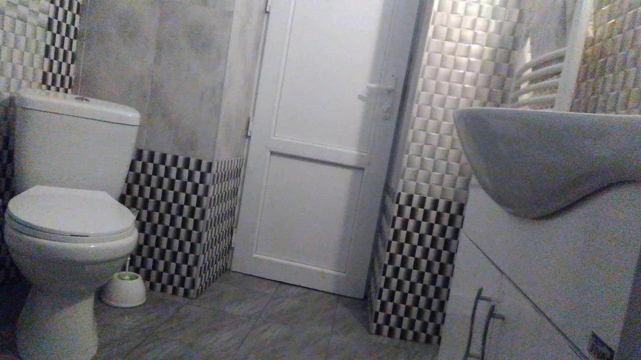 Mti House Hotell Kvesheti Exteriör bild