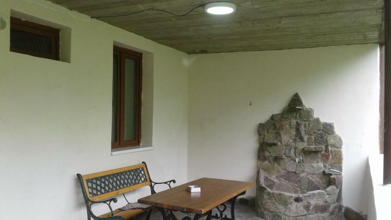 Mti House Hotell Kvesheti Exteriör bild
